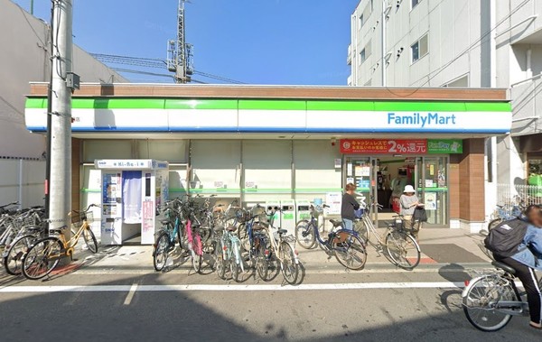 クローバーハイツ今里(ファミリーマート新今里四丁目店)