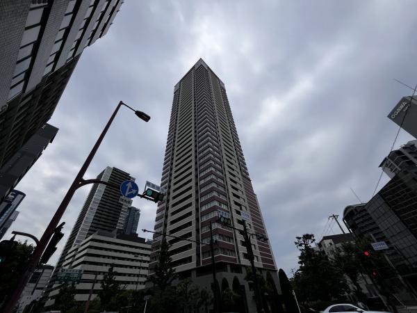 ローレルタワーサンクタス梅田