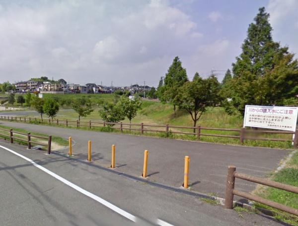 寝屋川市川勝町の中古一戸建て(打上川治水緑地)