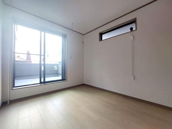 寝屋川市川勝町の中古一戸建て