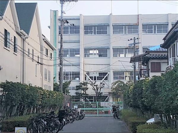 寝屋川市緑町の中古一戸建て(寝屋川市立田井小学校)