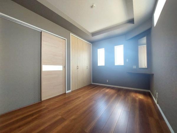 寝屋川市緑町の中古一戸建て