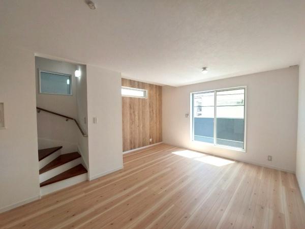 寝屋川市緑町の中古一戸建て