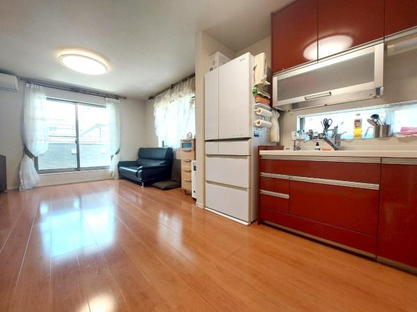 大阪市此花区西九条3丁目の中古一戸建て(リビング)