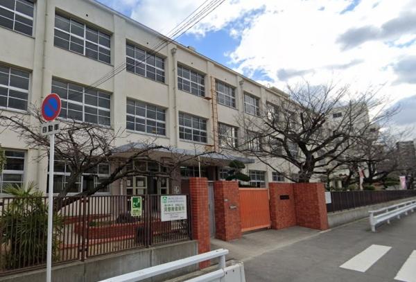 シャリエ平野(大阪市立喜連西小学校)