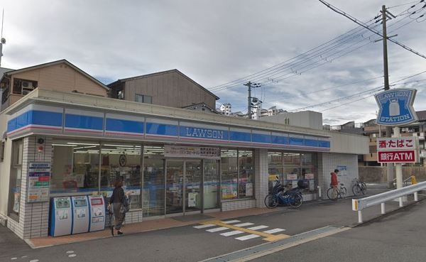 深江橋コーポF号棟(ローソン城東永田四丁目店)