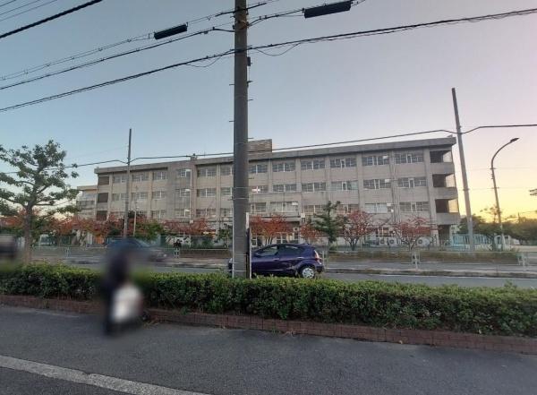 Mプラザ寝屋川　弐番館(寝屋川市立中木田中学校)
