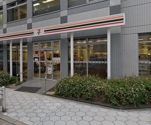 リーガル京町堀(セブンイレブン大阪靱本町2丁目店)