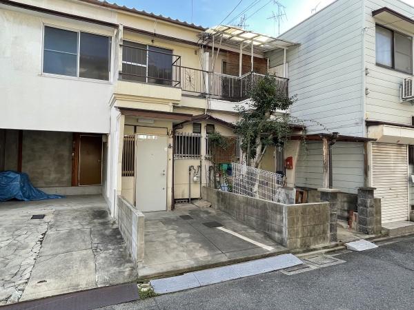 門真市岸和田２丁目の中古テラスハウス