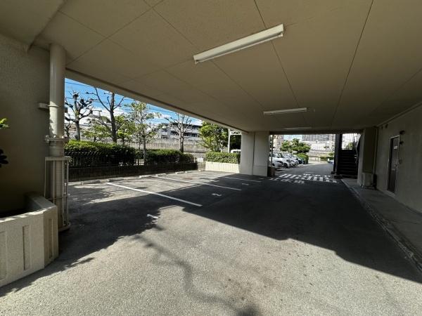 エーデルハイム関目(駐車場)