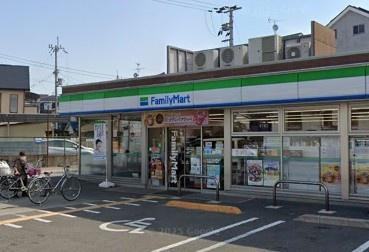 寝屋川市北大利町の中古一戸建て(ファミリーマート寝屋川大利町店)