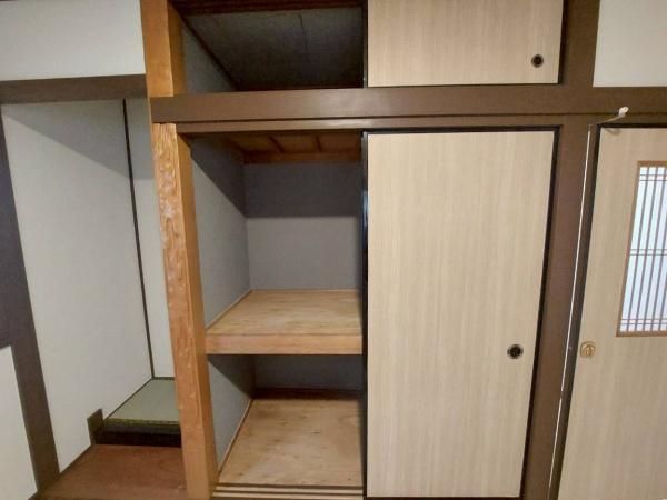 寝屋川市北大利町の中古一戸建て