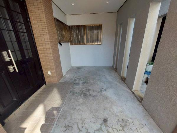 寝屋川市北大利町の中古一戸建て