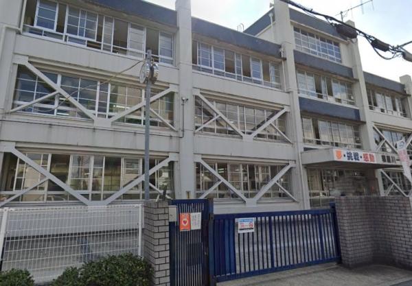 寝屋川市豊野町の中古一戸建て(寝屋川市立第一中学校)