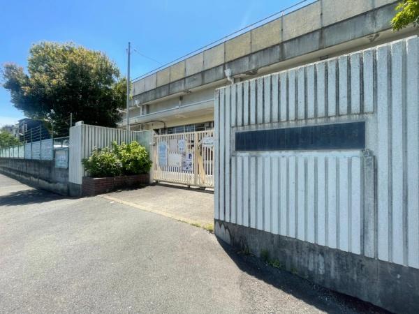 寝屋川市石津中町の中古一戸建て(寝屋川市立石津小学校)