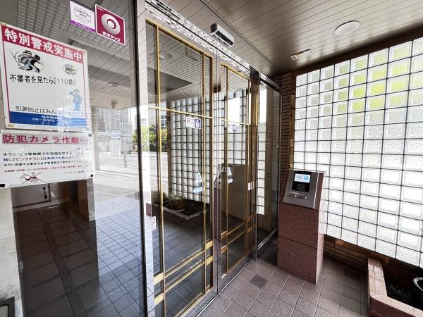 キングマンション梅田(エントランス)