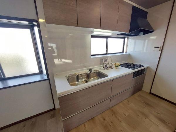 四條畷市蔀屋本町の中古一戸建