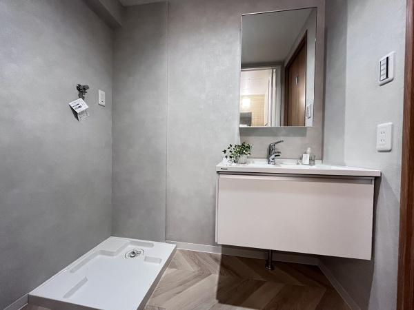 日商岩井城北ハイツ１号館