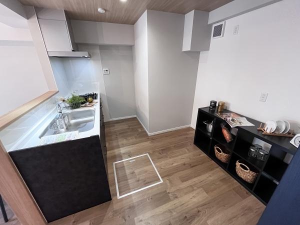 日商岩井城北ハイツ１号館