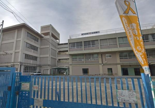 寝屋川市池田西町の中古一戸建て(寝屋川市立桜小学校)