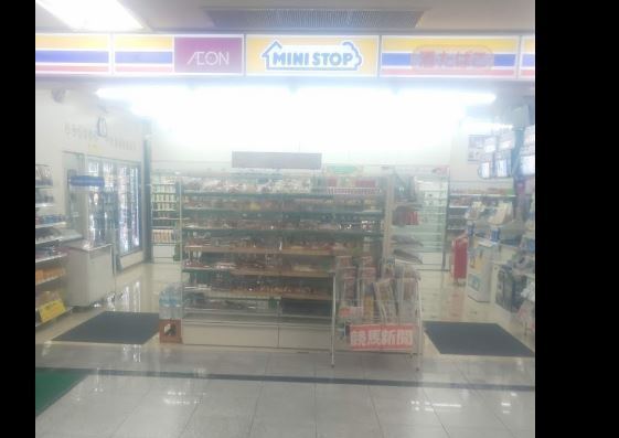 プレミスト堺筋本町ラディーナ(ミニストップ大阪船場センタービル店)