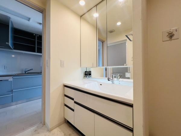 ローレルタワー南森町ル・サンク