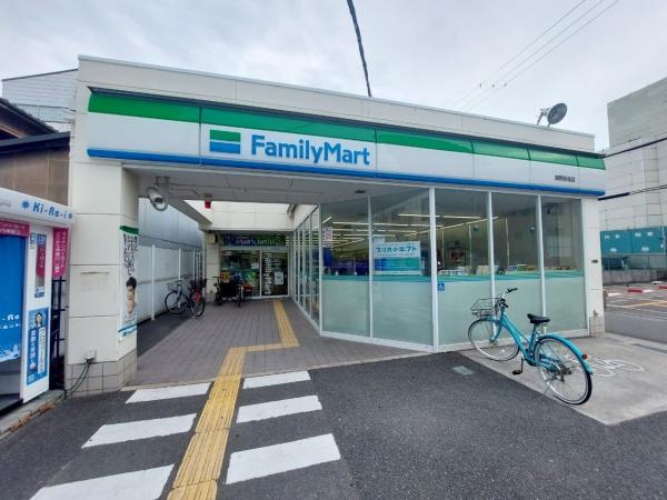 カサーレ大阪城公園(ファミリーマート鴫野駅南店)