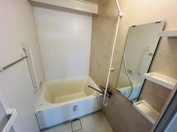 ファミールハイツ城東Ａ棟