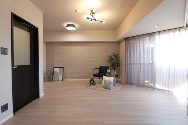 朝日プラザアルティマタワーズ