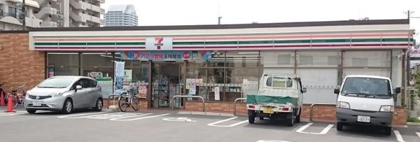 ネオコーポ鶴見緑地２番街(セブンイレブン大阪横堤4丁目店)