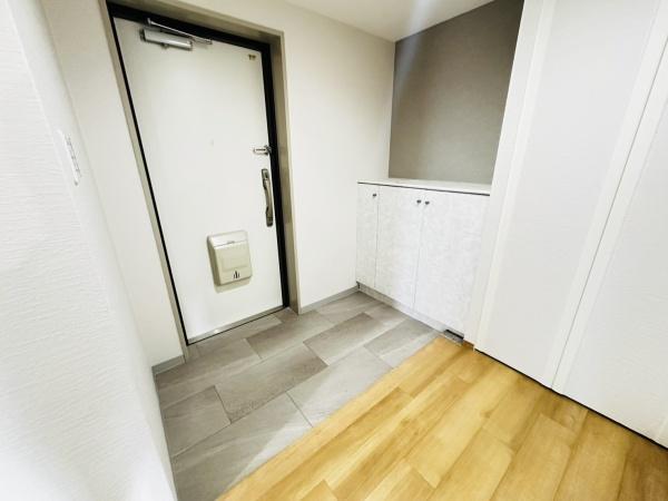 岸里東パーク・ホームズ