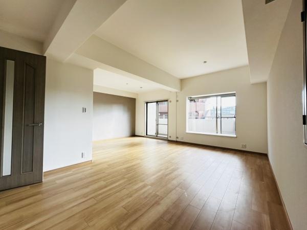 岸里東パーク・ホームズ