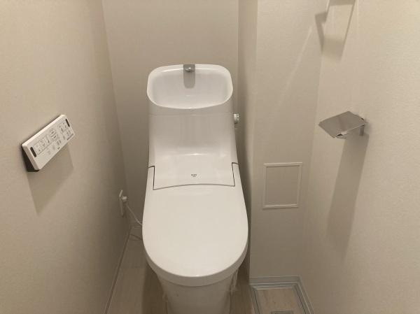 プレミストタワー靭本町