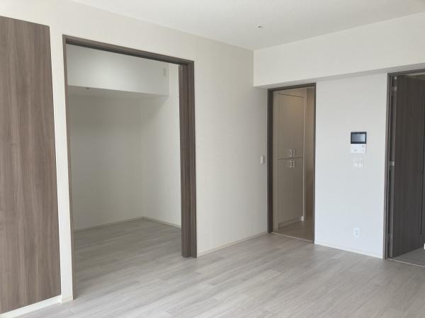 プレミストタワー靭本町