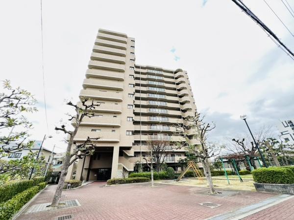 ファミール鶴見