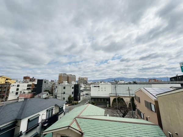 ファミール鶴見