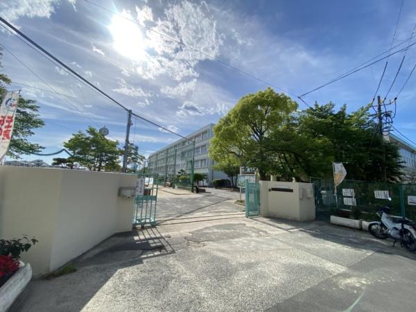 寝屋川市上神田１丁目の中古一戸建て(寝屋川市立第五中学校)