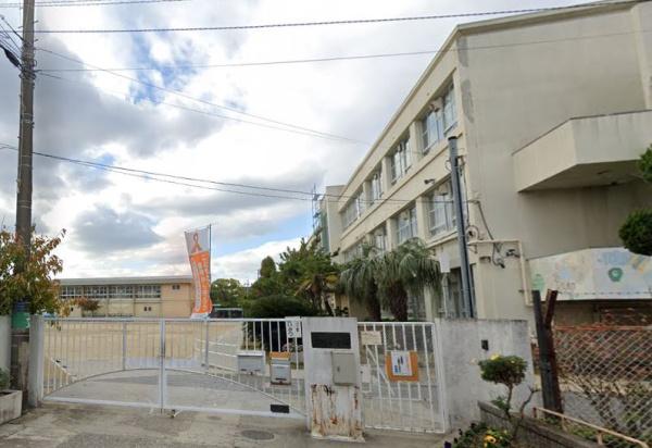 寝屋川市黒原旭町の中古一戸建て(寝屋川市立啓明小学校)