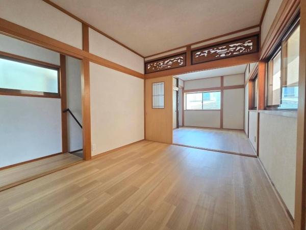 寝屋川市黒原旭町の中古一戸建て