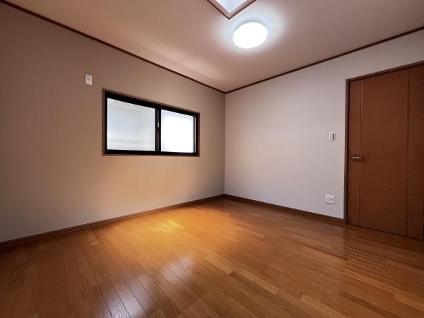 門真市四宮３丁目の中古一戸建て