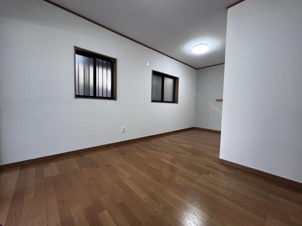 門真市四宮３丁目の中古一戸建て