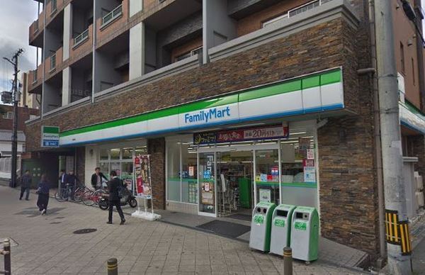 ザ・大阪レジデンス梅田扇町公園(ファミリーマート中崎南店)