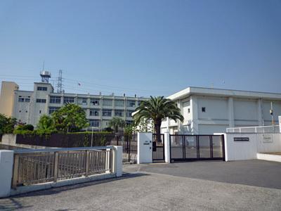 大阪市平野区長吉六反５丁目の中古一戸建て(大阪市立長吉六反中学校)