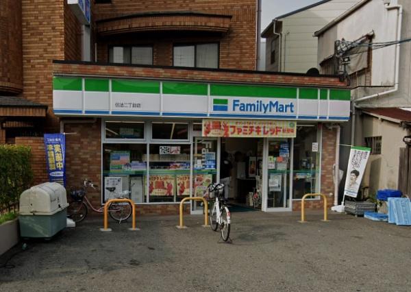 むさしマンション(ファミリーマート伝法二丁目店)