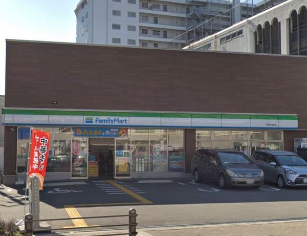 メロディーハイム鶴見パークオアシス(ファミリーマート城東今福東店)