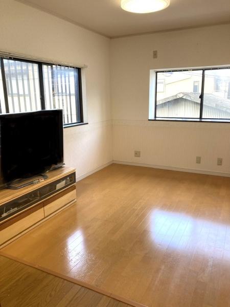 寝屋川市田井町の中古一戸建