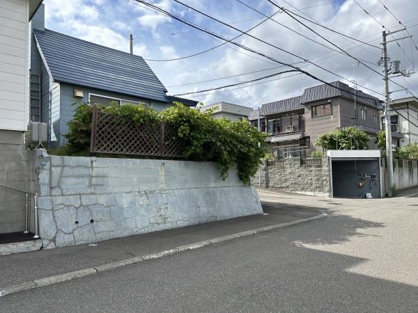 札幌市南区澄川六条１３丁目の土地
