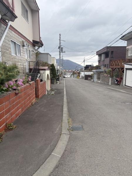 札幌市豊平区西岡四条１３丁目の土地