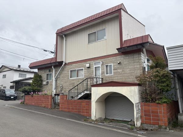 解体更地渡し　７５．５坪　北東南東２面角地