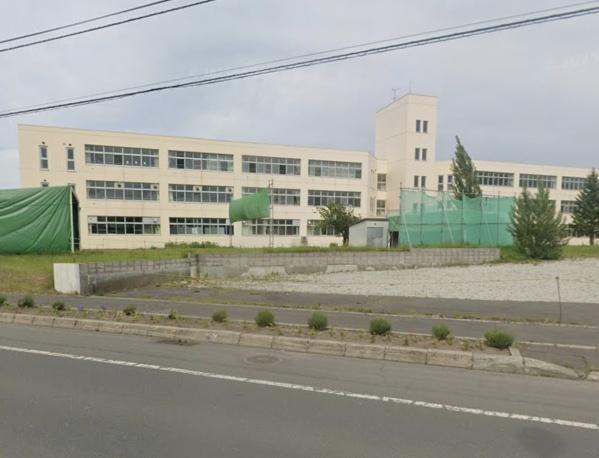 石狩市花川東二条３丁目の中古一戸建て(石狩市立花川北中学校)